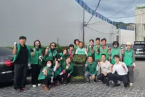 관고동 새마을협의회, 가을꽃길 단장 나섰다… 20여 명 이른 아침부터 구슬땀