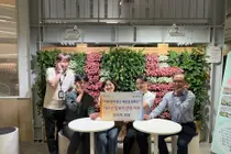 다비치안경 이천점, 새 단장 마친 중리동에 나눔 실천… 돋보기 6세트 지원