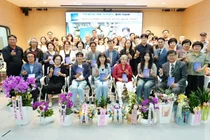 손상희 시인, 첫 시집 '어두웠지만 때론 반짝였다' 출판기념회 성료