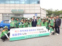 성수석 이천시장, 폭염 대응 '얼음생수 나눔' 현장 점검 및 자율방재단 격려