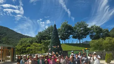 이천시 모가면, 어르신 20명과 특별한 동행. 문경 가을 나들이 성료