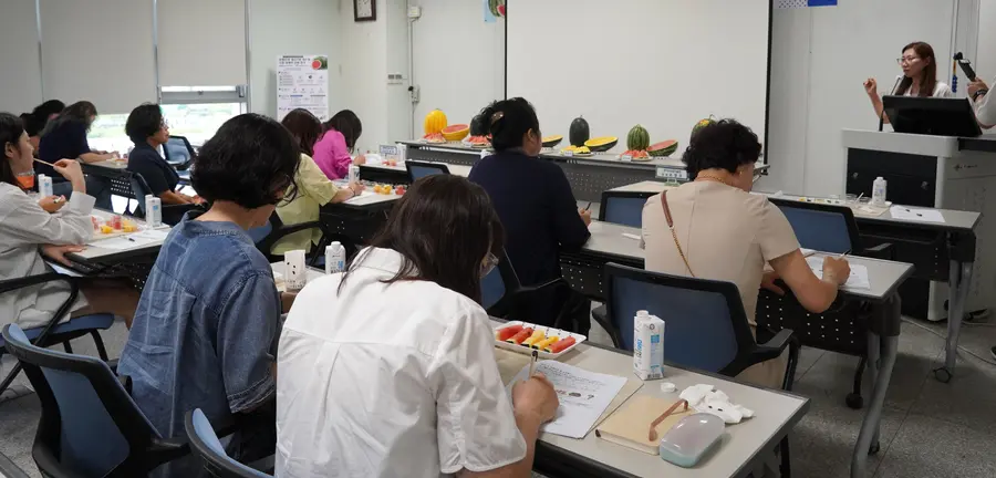 양평 신품종 수박 소비자 시장성 평가 = 경기도청 제공